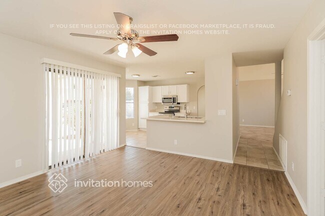 Building Photo - 1207 W Riviera Dr