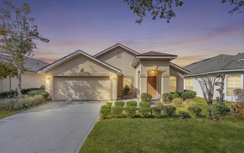 Building Photo - 14626 Falling Waters Dr