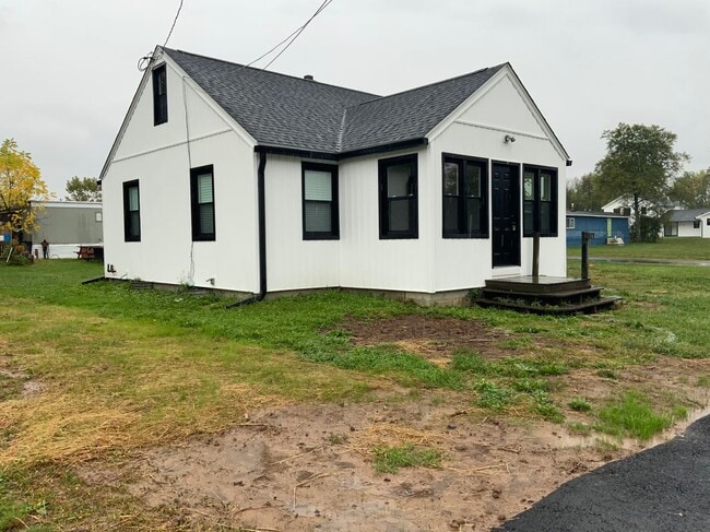 Building Photo - 1156 U.S. 9