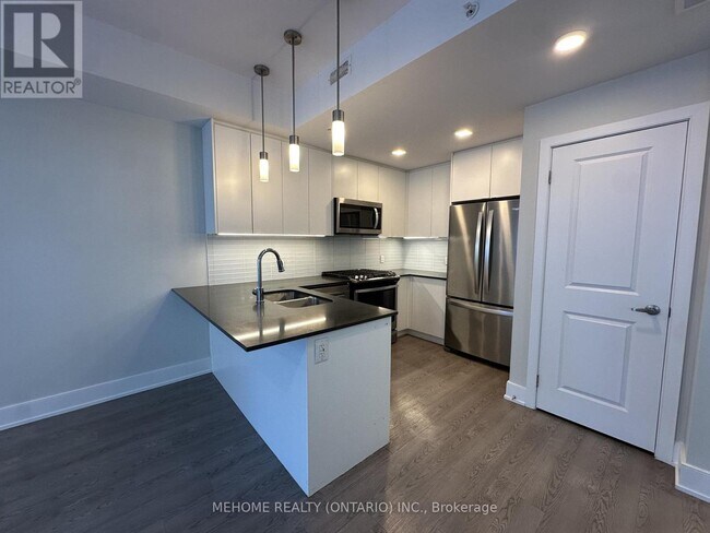 Photo du bâtiment - 1265 Birchmount Rd