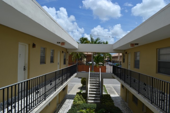 Building Photo - Cordero Apartments