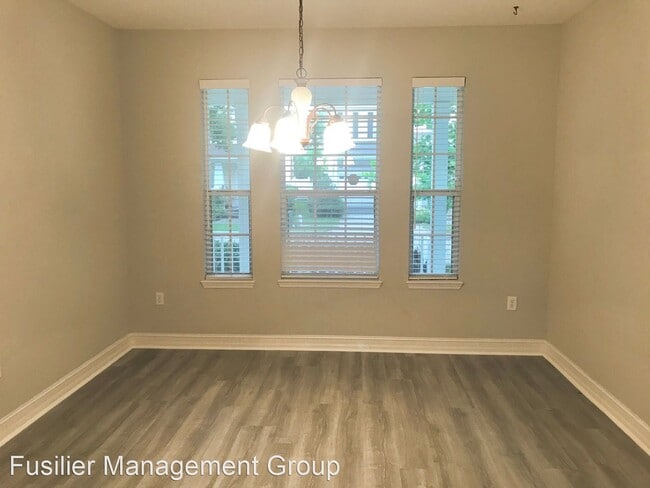 Building Photo - 3 br, 2 bath House - 7041 Buttonbush Loop