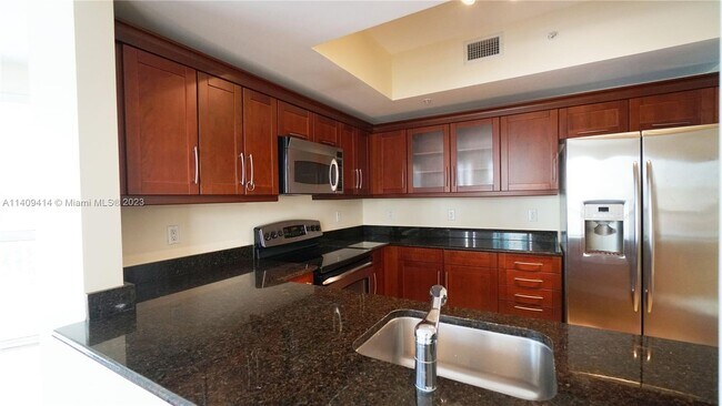 Building Photo - 7275 SW 90th Way