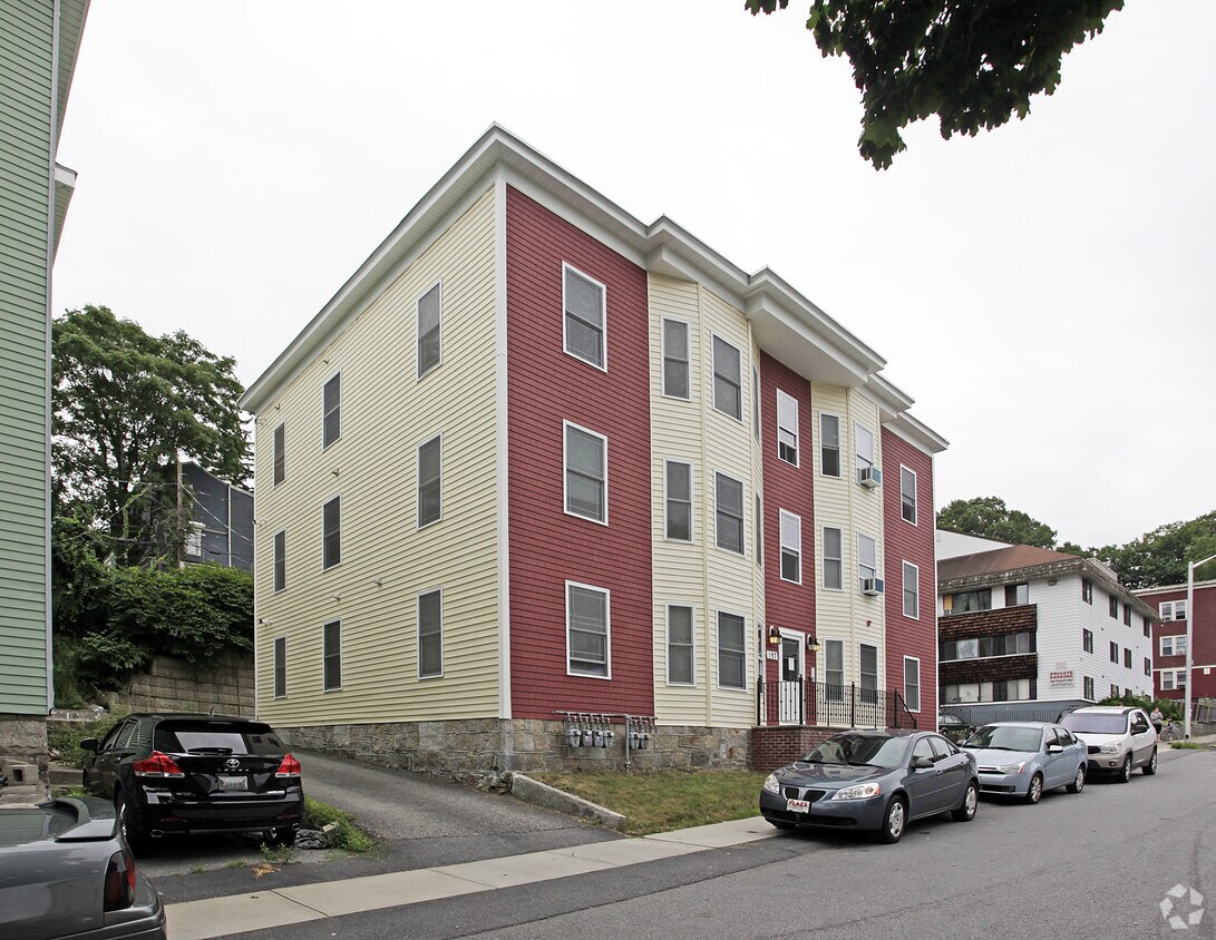 197 Dewey St, Worcester, MA 01610 Apartments in Worcester, MA