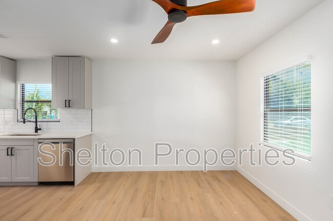Photo - 616 N 10th Ave Townhome