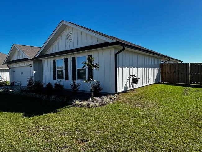 Foto del edificio - 4BR/2BA Gulf Shores home with community pool