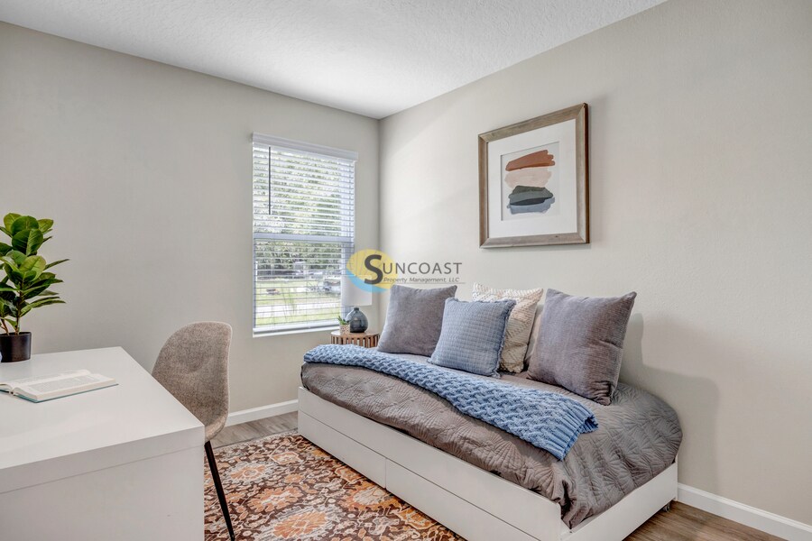Foto principal - 6517 Breezy Oaks Wy