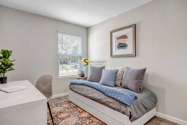 Foto del edificio - 6517 Breezy Oaks Wy