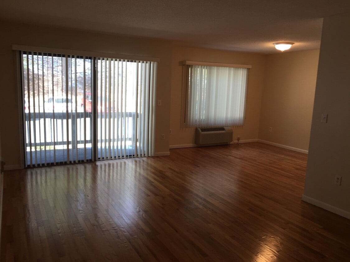 175 Mill Pond Rd, Hamden, CT 06514 Condo for Rent in Hamden, CT