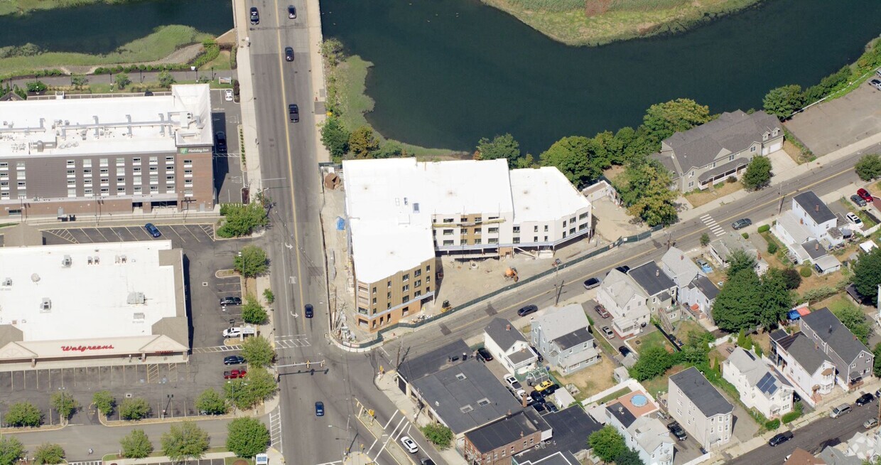 Aerial Photo - 1005 Broadway