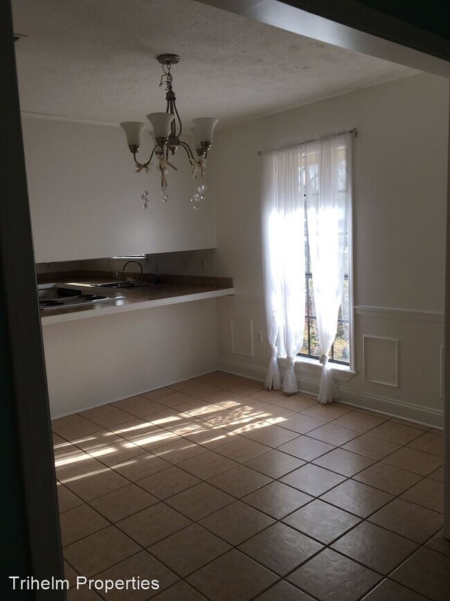 Building Photo - 3 br, 2 bath House - 130 Twin Oaks Drive