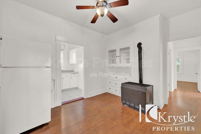 Building Photo - 515 Monterey St