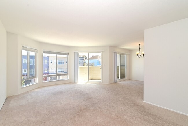 Photo - 333 18th Ave Townhome