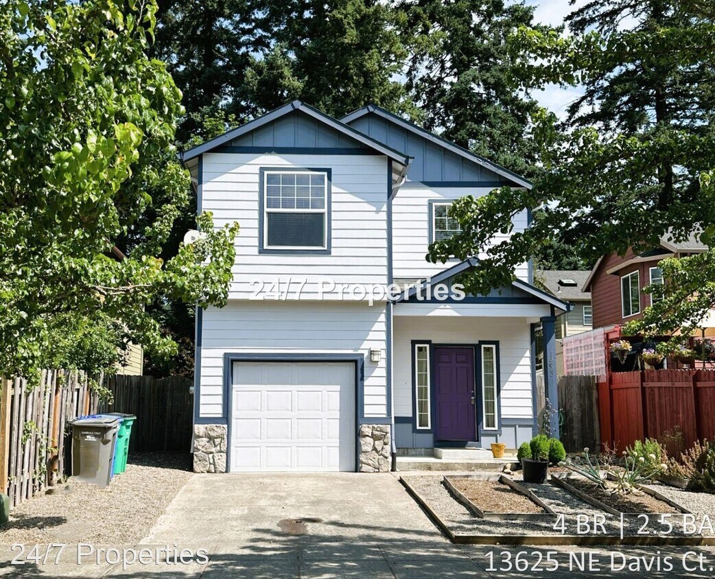 Foto principal - 4 br, 2.5 bath House - 13625 NE Davis Ct