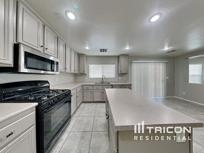 Foto del edificio - 4940 Naff Ridge Dr