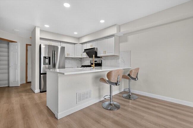 Foto del edificio - 1047 Beninford Ln