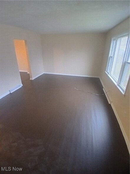 Building Photo - 25 Zents Ave