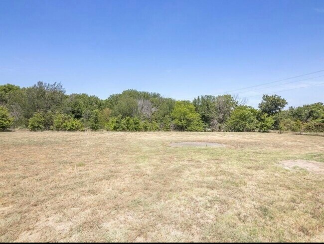 Foto del edificio - 100 Pinnacle Cir