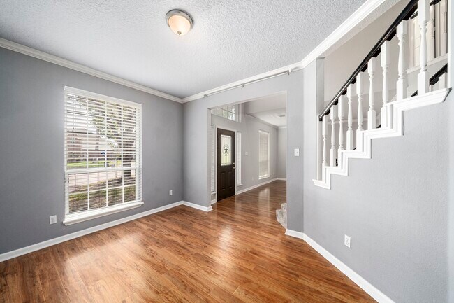 Foto del edificio - 1505 Hickory Ct