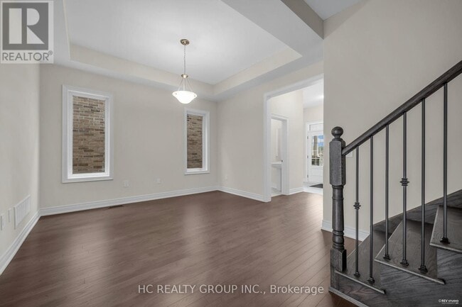 Photo du bâtiment - 2910 Grindstone Cres