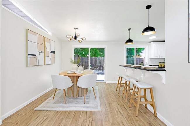 Foto del edificio - 40446 Davis St