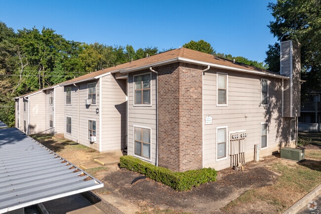 Building Photo - Canterbury Woods Apartments