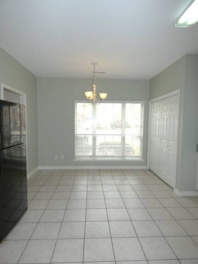 Building Photo - Home for rent in Helena!!