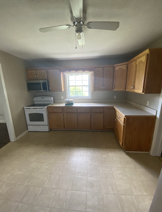 Foto del edificio - 4634 Parker Grove Rd