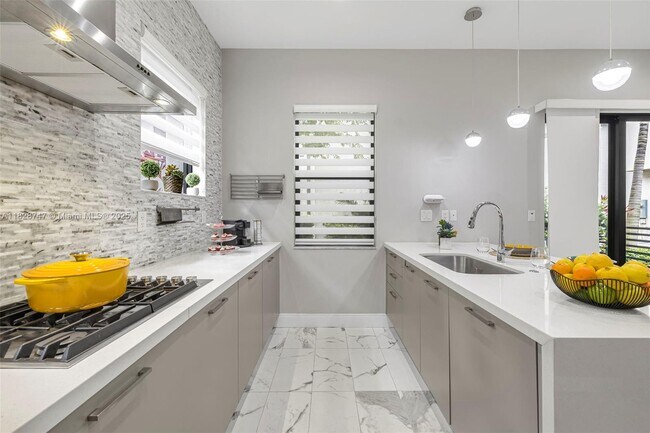 Foto del edificio - 8234 NW 46th Terrace