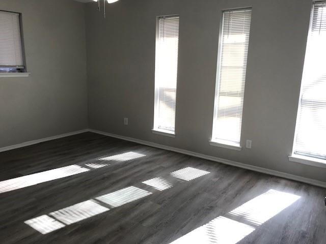 Foto del edificio - 1601 Hillwood Dr