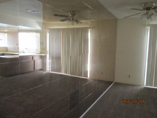 Foto del edificio - 5254 Swenson St