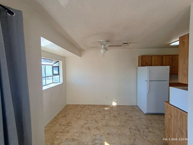 Foto del edificio - 6228 Ilanos Ln