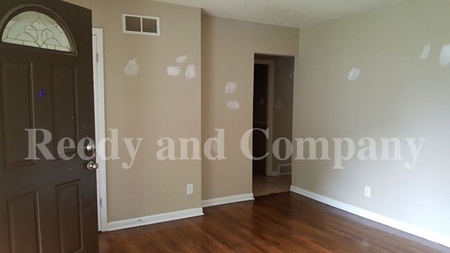 Building Photo - 4173 Cottonwood Rd