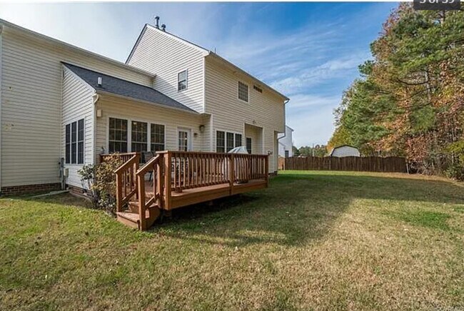 Foto del edificio - 2532 Woodman Trace Dr