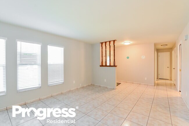 Building Photo - 8302 Tuckahoe Ct