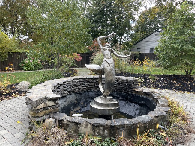 Mermaid Fountain - 46 Pleasant St