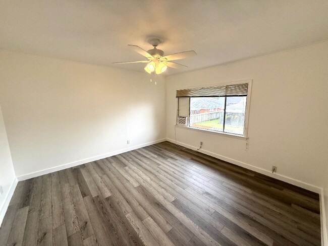 Building Photo - 1212 Brockenbraugh Ct