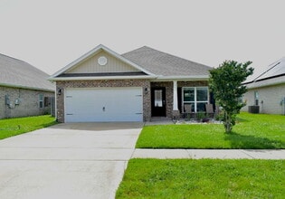 Building Photo - 806 Cason Cir
