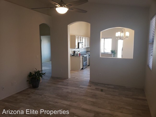 Building Photo - 2 br, 2 bath House - 2112 N Garrett Drive