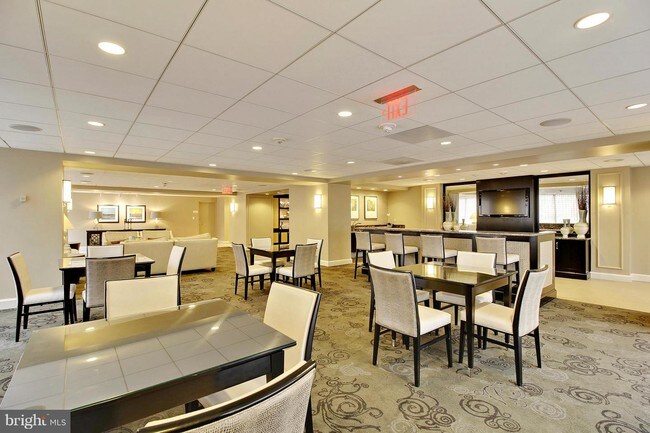 Foto del edificio - 4601 N Park Ave