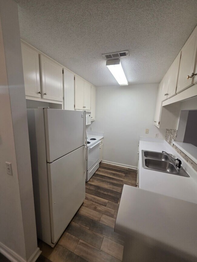 Foto del edificio - 203 Woodrun Dr