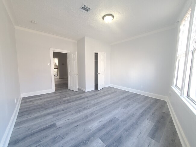 Unit 2 - 106 Ocean Ave