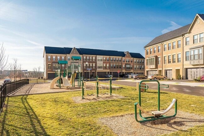 park - 23659 Turtle Point Ter Townhome