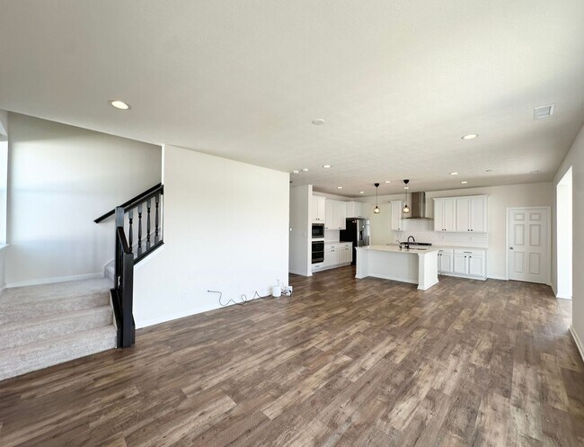 Foto del edificio - 1327 Sunnybrook Ln