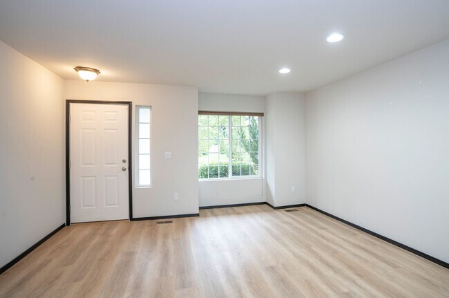 Foto del edificio - Charming 3BR/2.5BA in Desirable Gig Harbor...