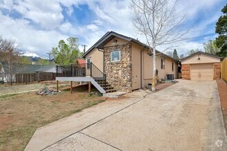 Building Photo - 3408 W Pikes Peak Ave