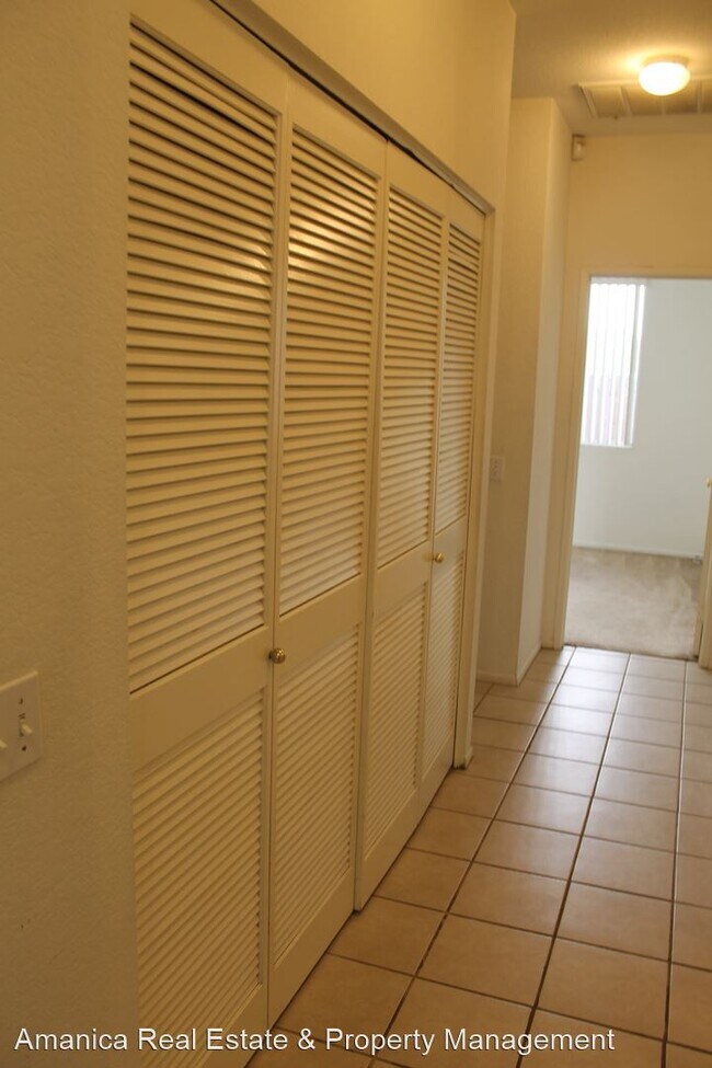 Foto del edificio - 4 br, 2 bath House - 24914 Newgarden St
