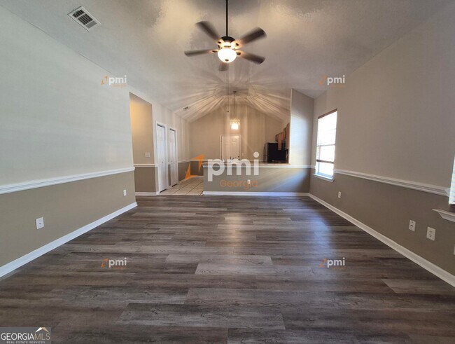 Foto del edificio - 342 Orchard Way