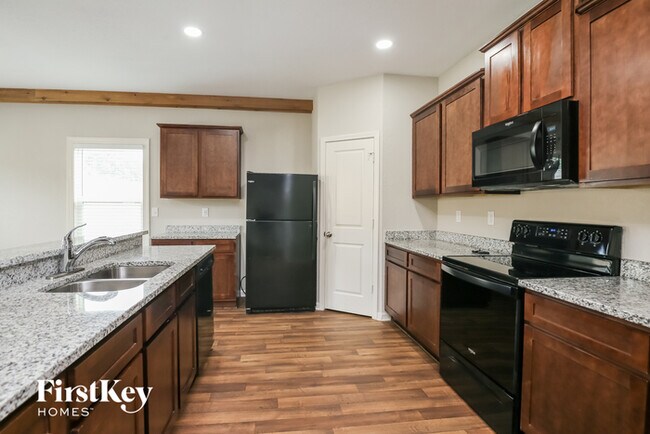 Building Photo - 1021 Independence Ave