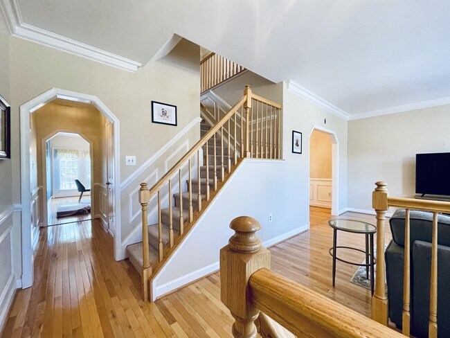 Building Photo - 6020 Wescott Hills Way